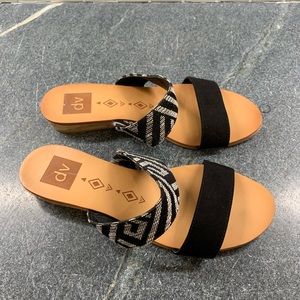 DV Sandals
